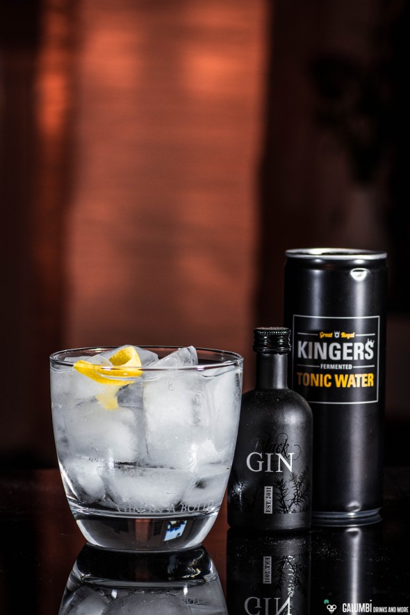 Black Gin & Kingers Tonic 