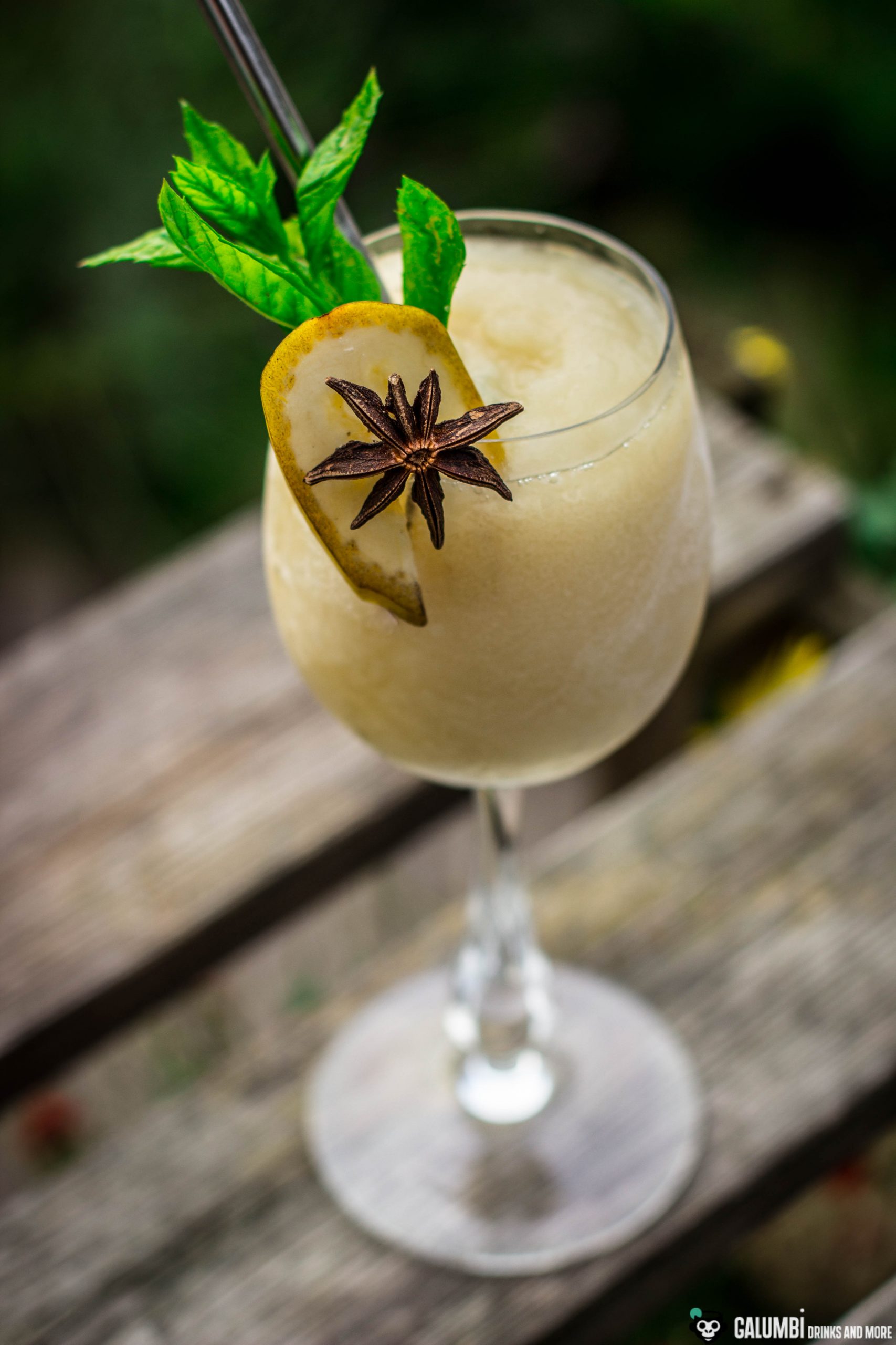 Hampden Rum Fire White Overproof Rum & Nuclear Banana Daiquiri Galumbi